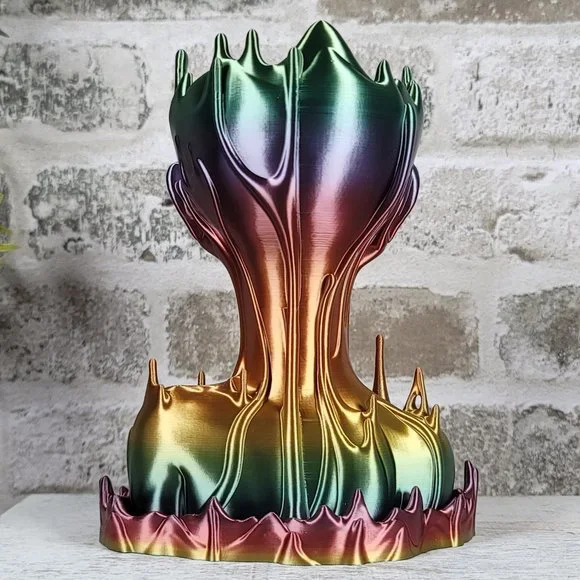Melting Woman Planter  | Home Decor  | Unique Gift | 3D Printed - Picture 7 of 15